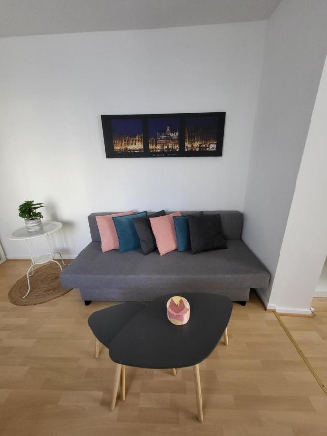 Studio Alicia, Idealement Situe Etterbeek Экстерьер фото